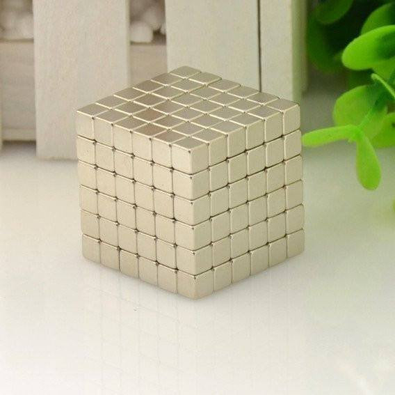 Magnetic Cube Puzzle